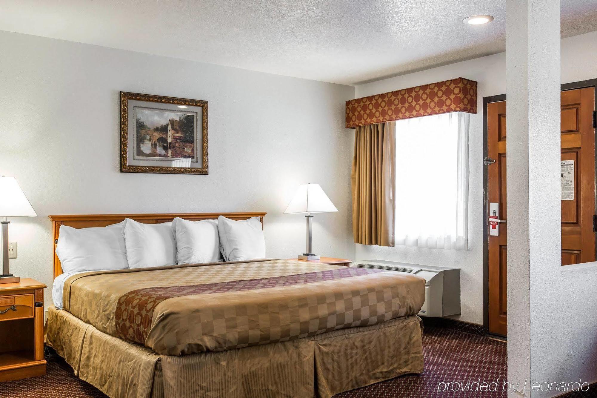 Glenridge Inn Glendale - Pasadena エクステリア 写真